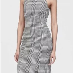 BANANA REPUBLIC BI-STRETCH RACER NECK SHEATH DRESS GRAY NAVY WHITE PLAID 0P NWOT